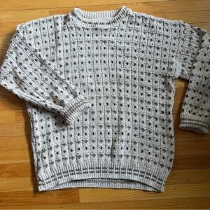 Knit vintage sweater 🤎